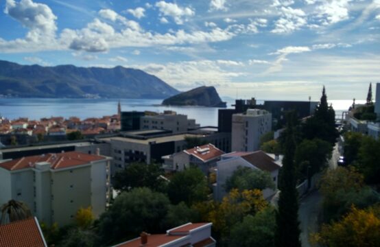 Two bedroom apartment with beautiful view on sea and old town  Budva
