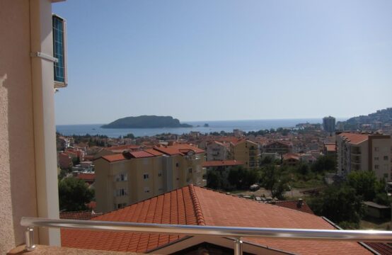 One bedroom apartment overlooking the sea in the district Lazi in Budva