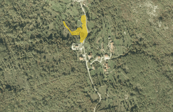 Plot in Bratešići village 5km from Lastve