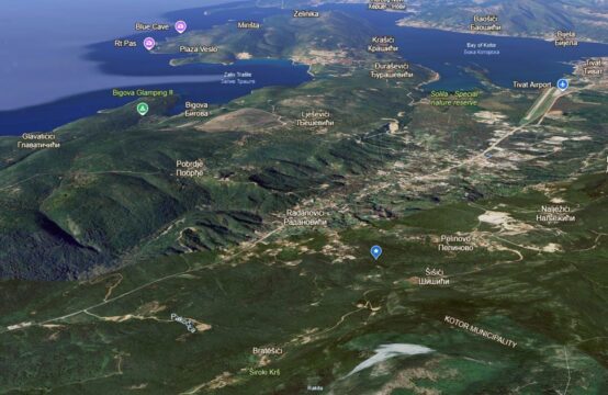 Урбанизированный участок в 1 км от магистральной дороги