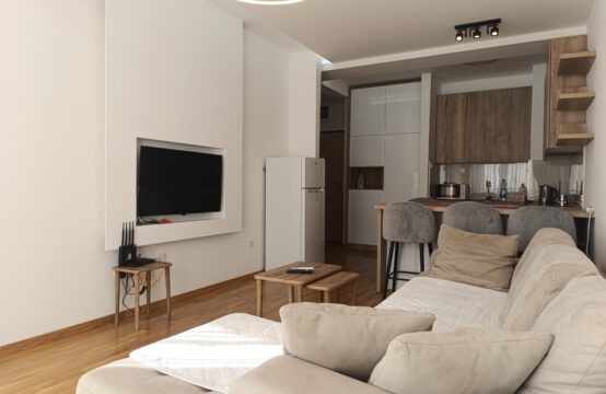 🔑 Izdaje se jednosoban stan na godinu i duže