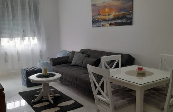 🔑 Izdaje se jednosoban stan na godinu i duže