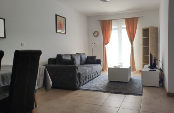 Dvosoban stan veoma blizu mora