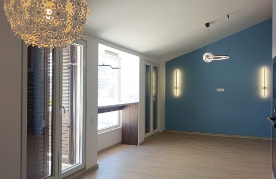 🔑 For sale: two-bedroom apartment with panoramic view